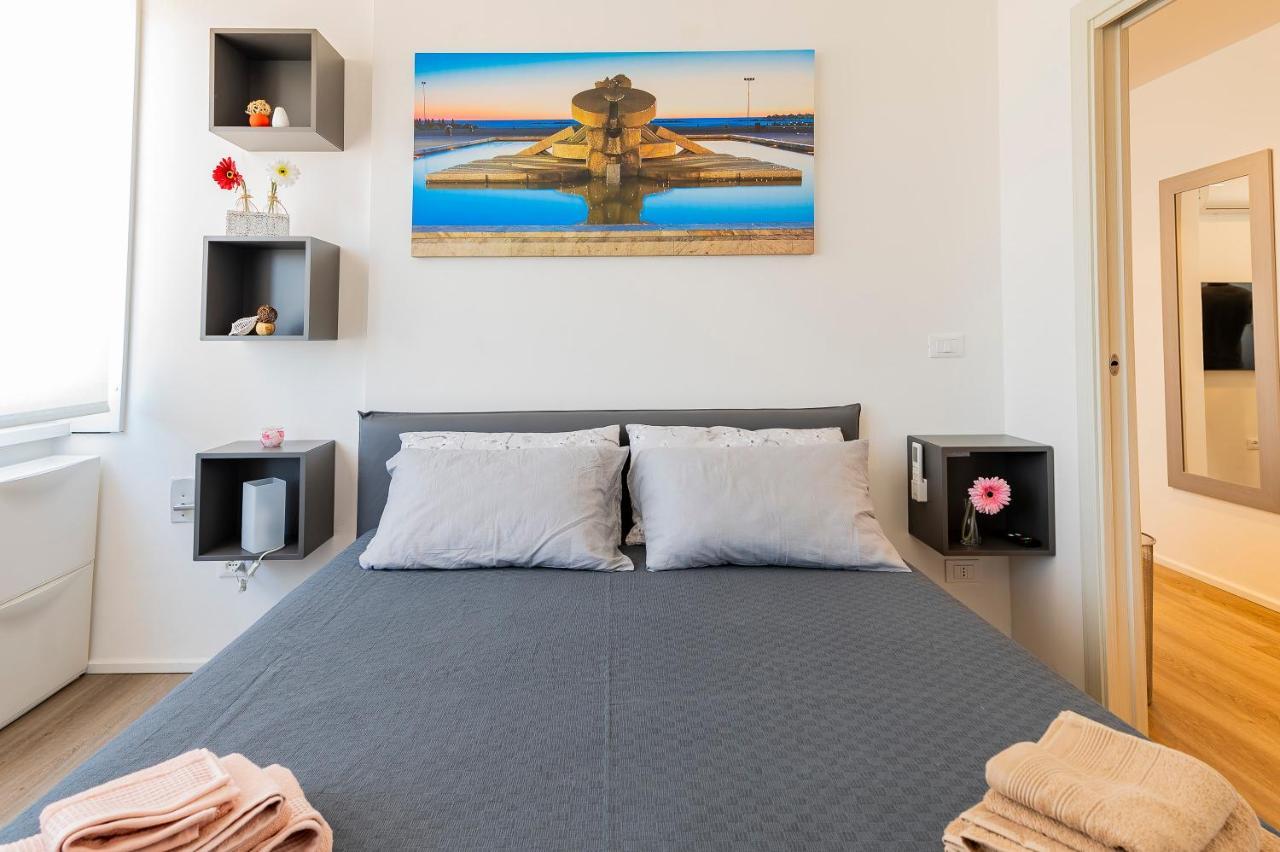 Piazza Salotto & Stazione Comfy Apartment เปสการา ภายนอก รูปภาพ