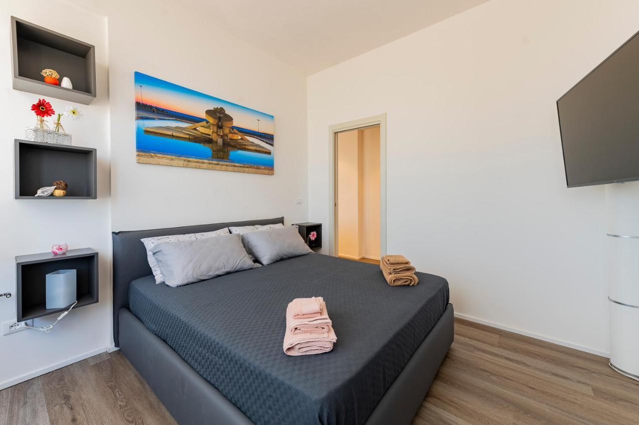 Piazza Salotto & Stazione Comfy Apartment เปสการา ภายนอก รูปภาพ